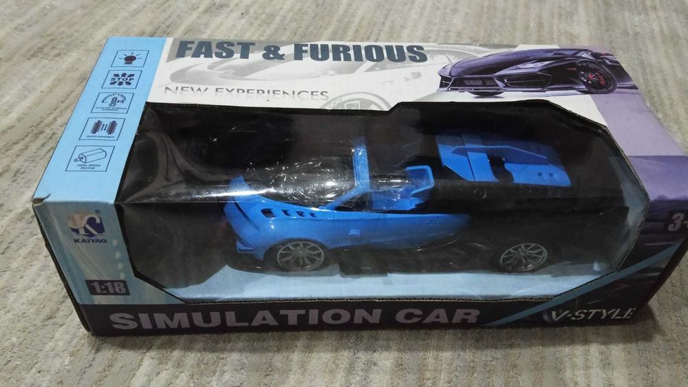 Продам машинки на пульте управления.