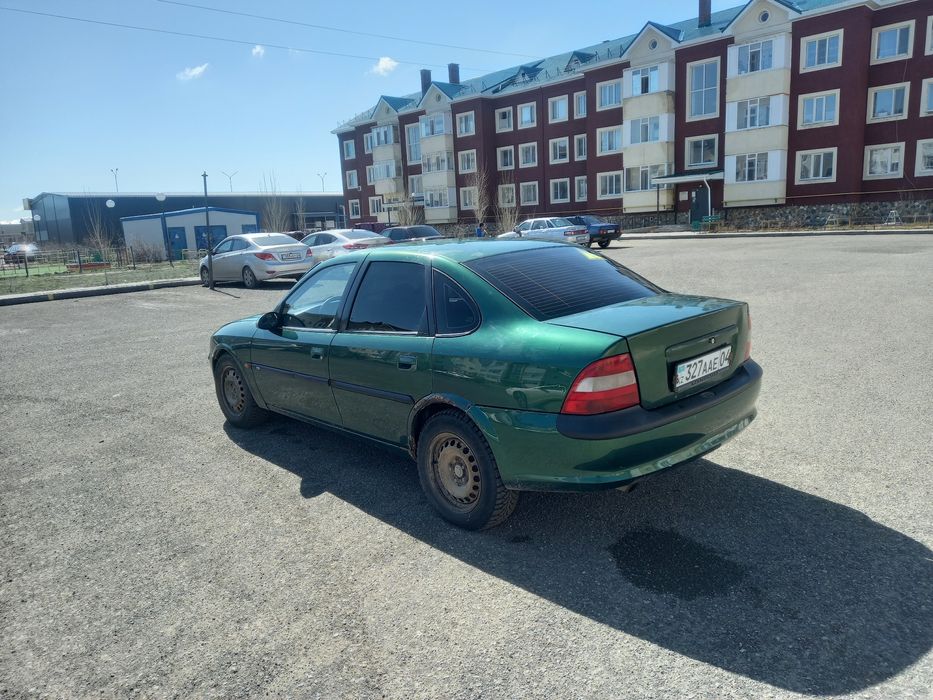 Opel vector b- 2 обьем простой мотор