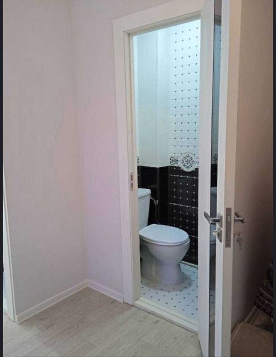 Сдаётся 2х квартира на 5 этаж орр 6-микр