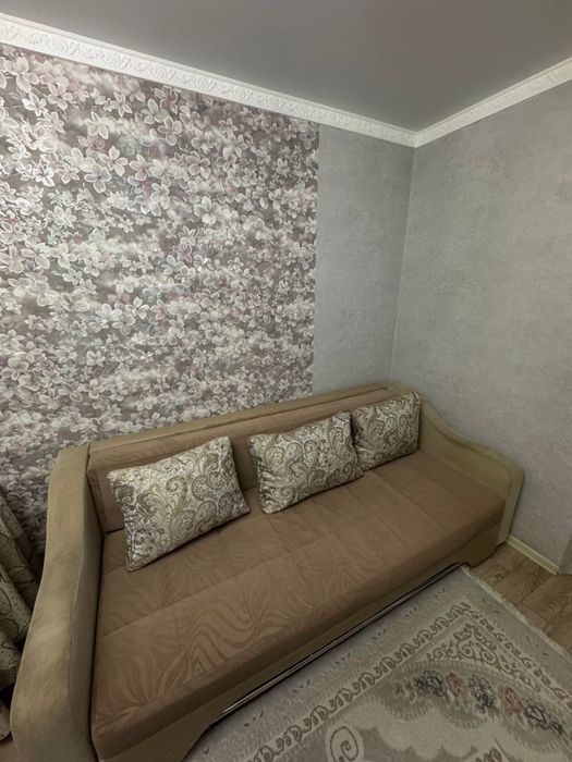 продам диван большой и маленький