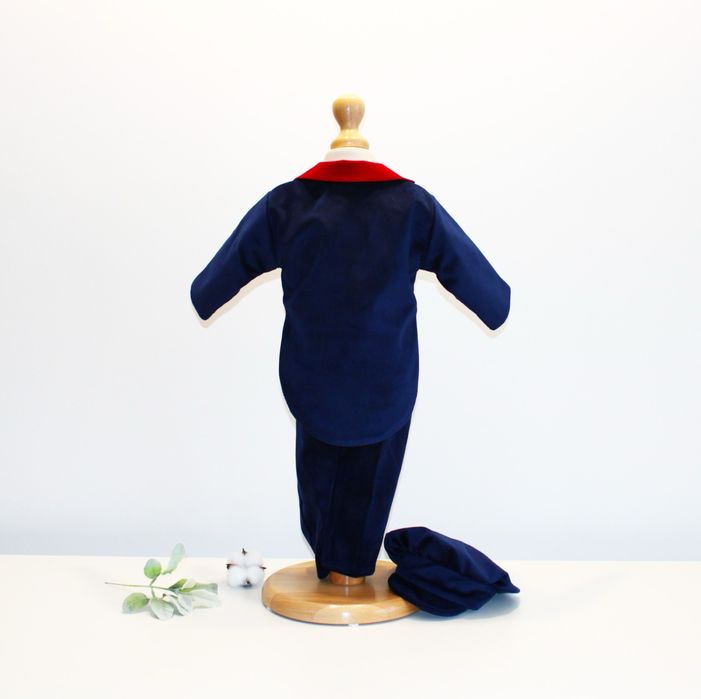 Costumas pentru botez