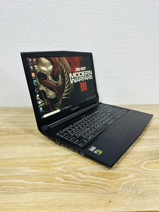 Недорого Hansung Core i7-8 Ядерный+GTX1050Ti гейсерский ноутбук
