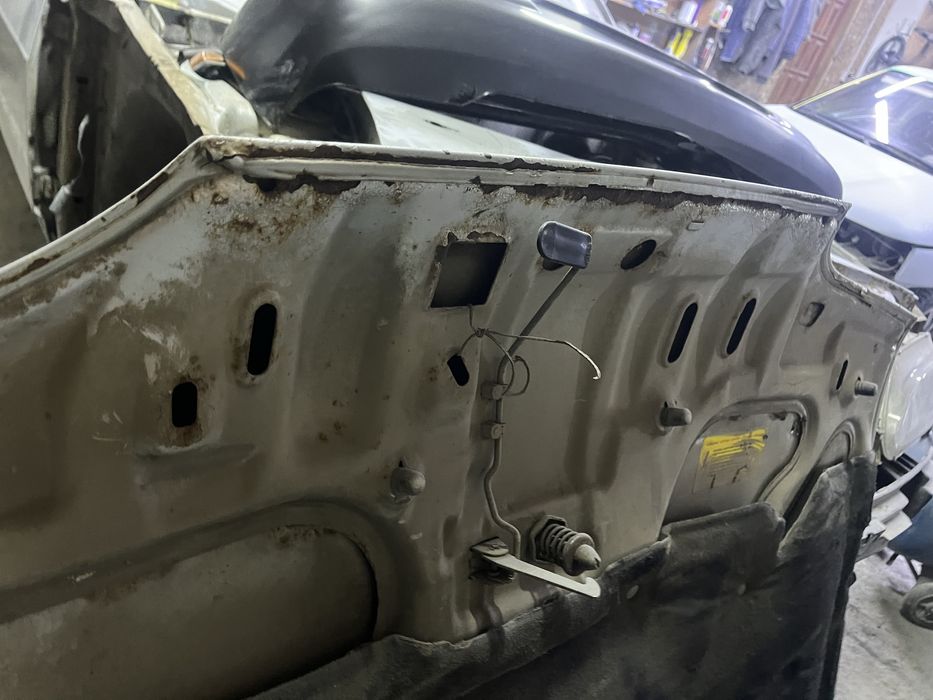 Продкм капот на ваз 2114-15