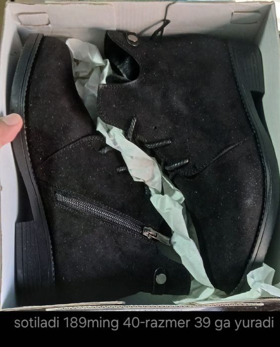 Ayollar oyoq kiyim.Po'l sapo'k