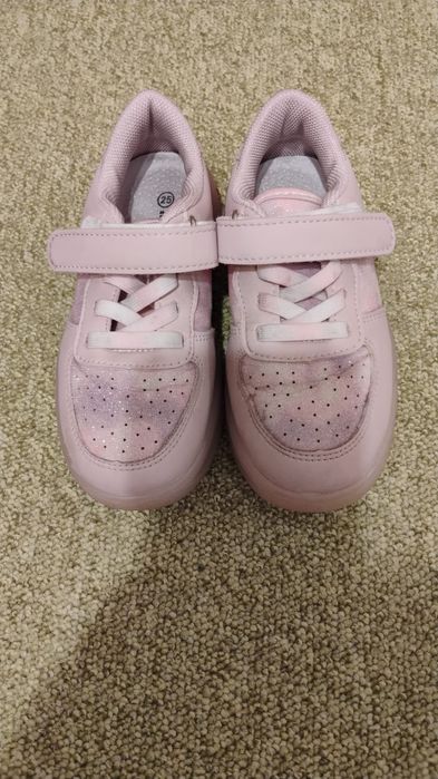 Vand încălțăminte copii