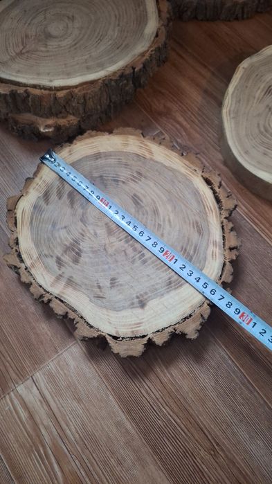 Спилы и столешницы карагача