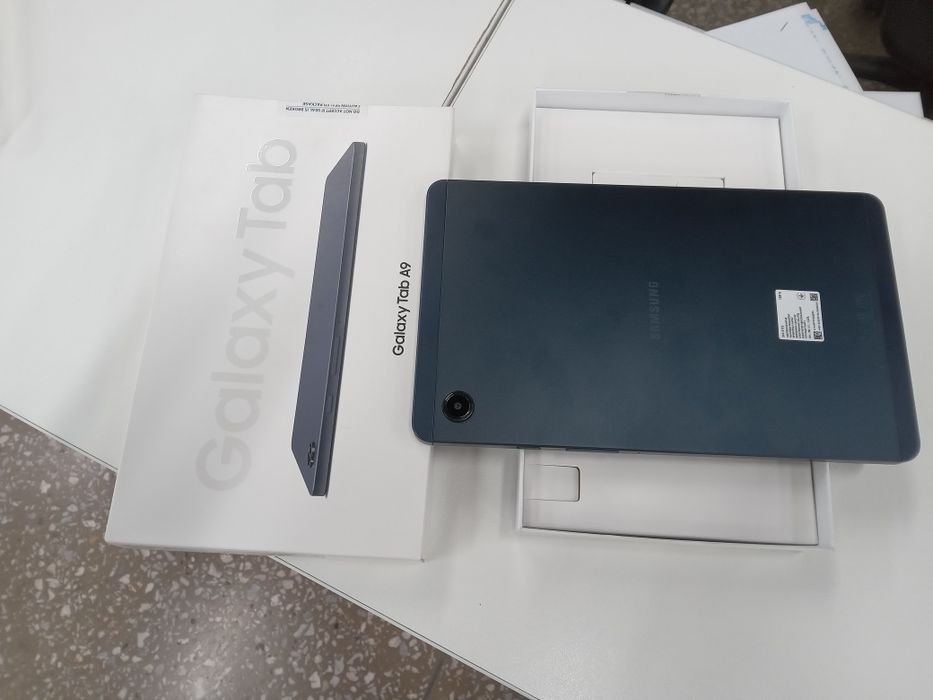 Продам новый планшет.