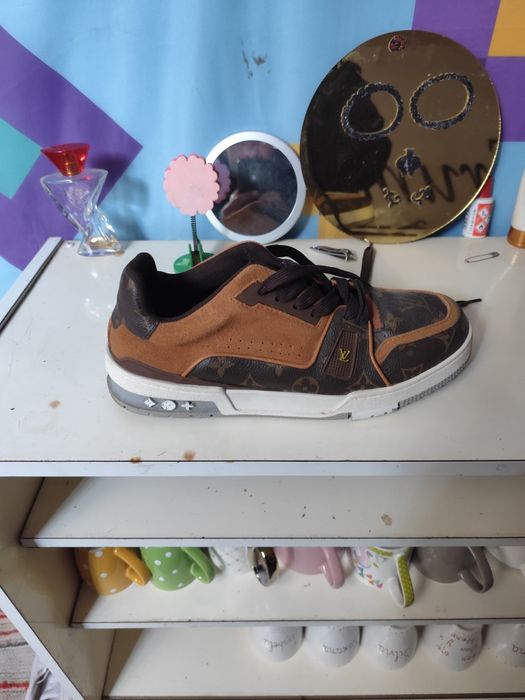 Adidași bărbați Luis Vuitton