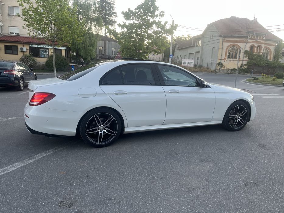 Mercedes E220 W213