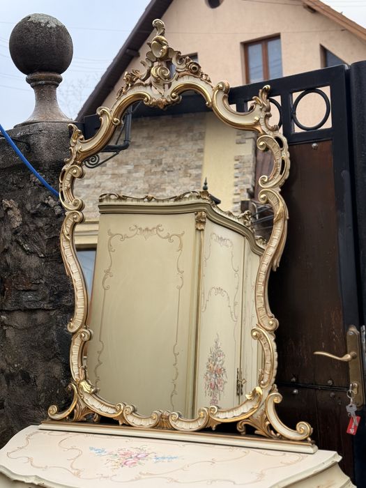 Dormitor baroc Venetian!