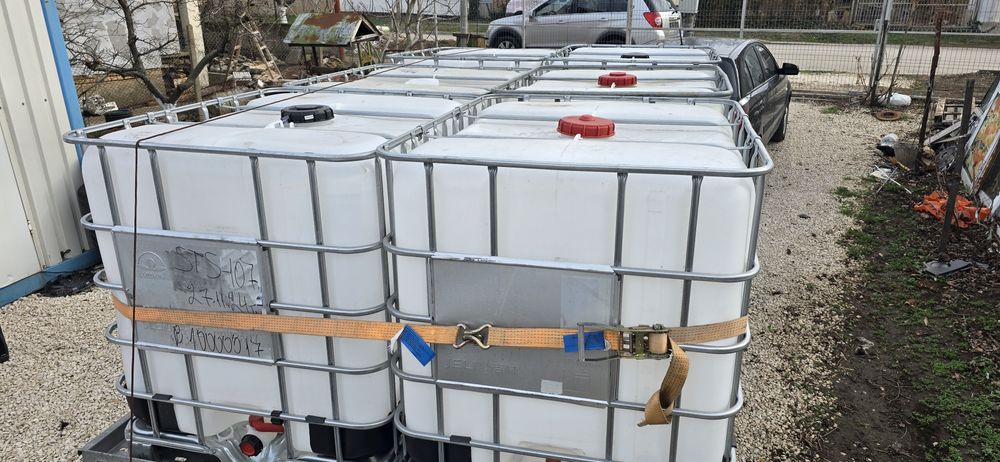 Бидони, Цистерни кубче, IBC контейнери с обков, резервоари 1 тон, 1000