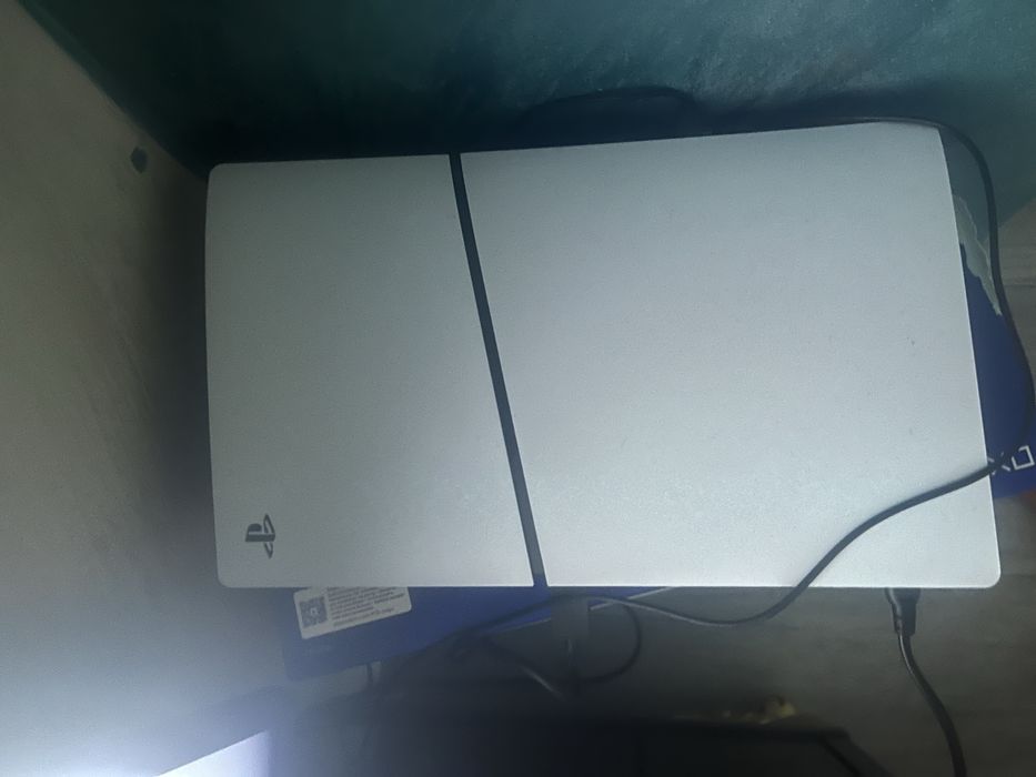 Ps5 normal nou maneta