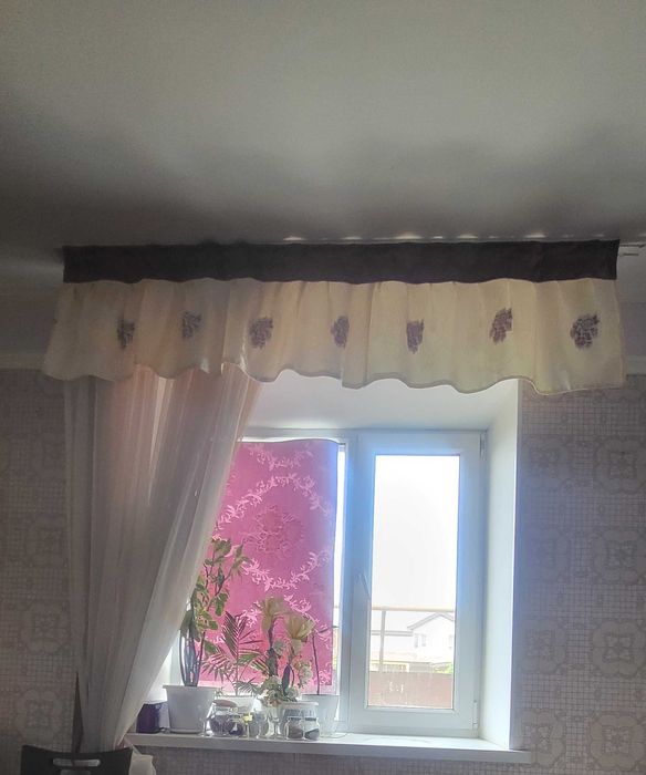 Продам шторы и ламбрикены