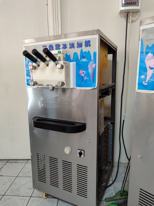 Мороженое апарат 380