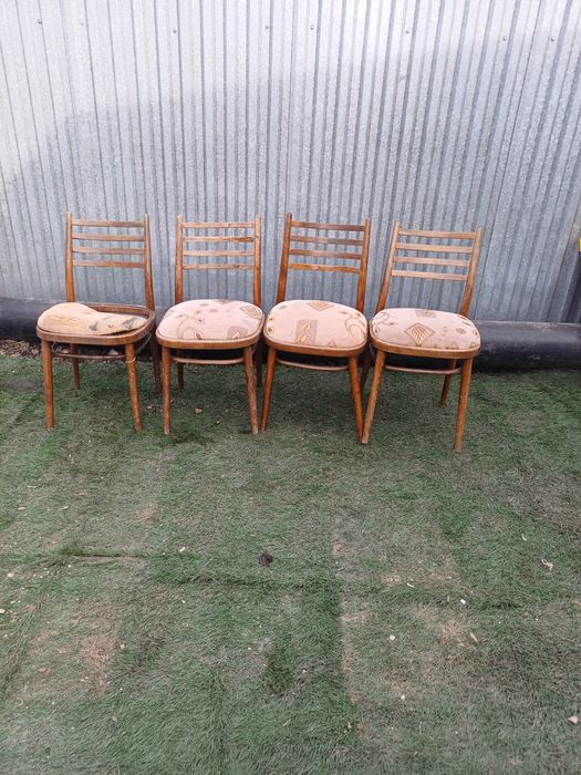 Отдам даром стулья