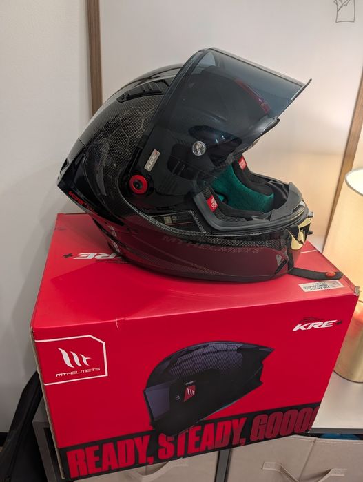 Casca moto full carbon MT Helmets KRE+ S marimea S (ECE 22.06 / FIM)