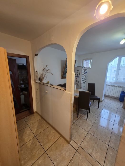 Ap. 3 camere, central, Beius