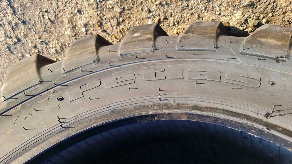 Cauciucuri noi 16.9-28 PETLAS 14 pliuri anvelope BULDO spate