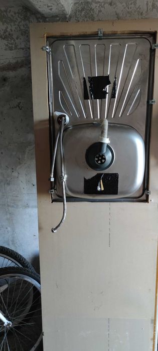 Кухненска мивка с батерия