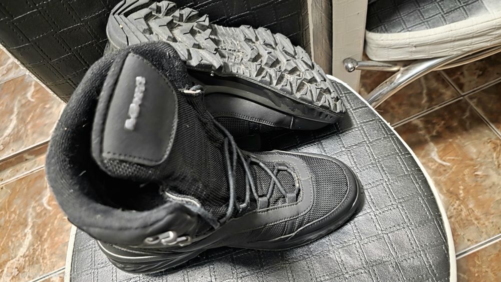 Bocanci de iarnă Lowa Trident 3 GTX