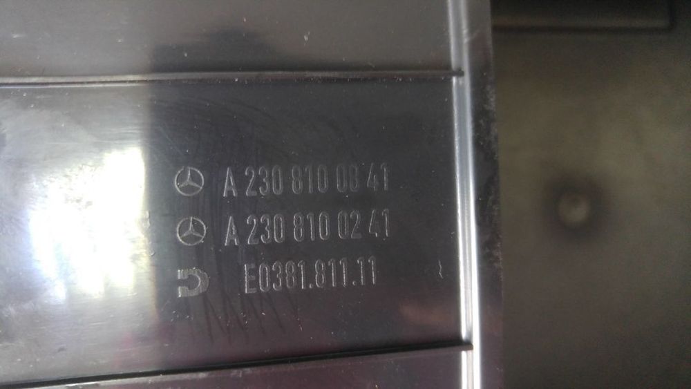 compartiment interior stanga spate mercedes sl r230 500 2001-2006 a2308100841