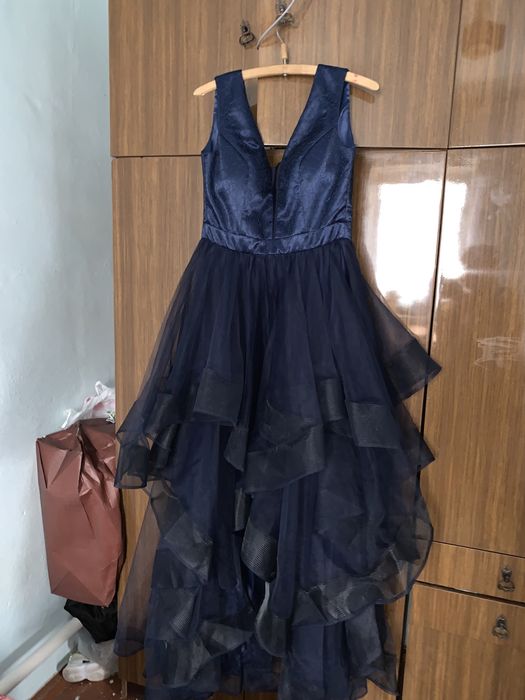 Продам платье вечернее можно в прокат