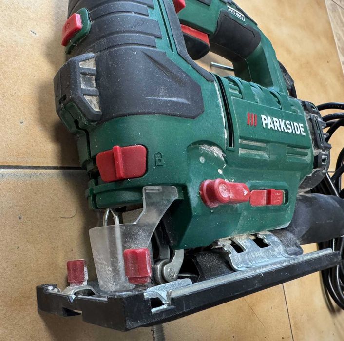 Пробивен Трион Parkside PSTD 800 E4