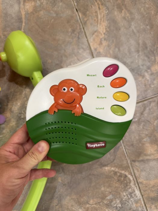 Продам мобиль Tiny Love