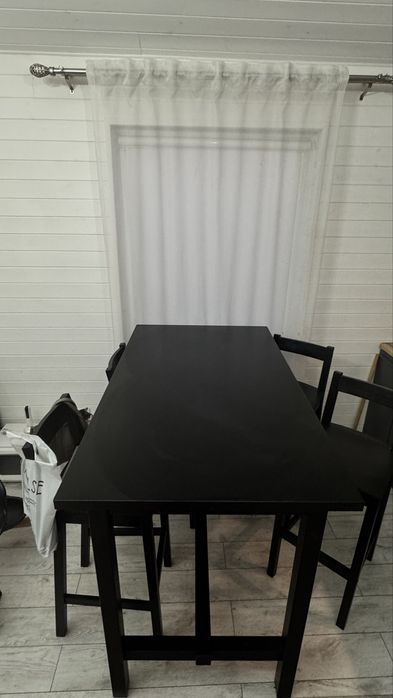 Барный стол и 4 стула