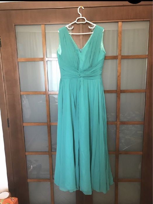 Vând rochie lungă de ocazie