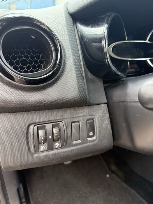 Renault Clio 1.5 Dci Bass Reflex