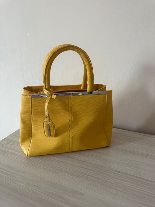 Нова Жълта чанта- естествена кожа