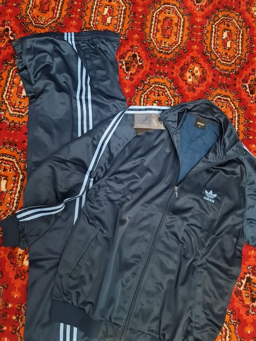 Адыдас спортивные кастюми ВЕЛИКАНЫ 58 -68