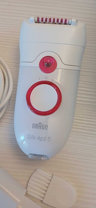 Vând Epilator Braun Silk-épil 5 5-000