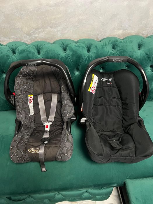 Ofer spre vanzare Scoica Graco ( ambele incluse in pret)