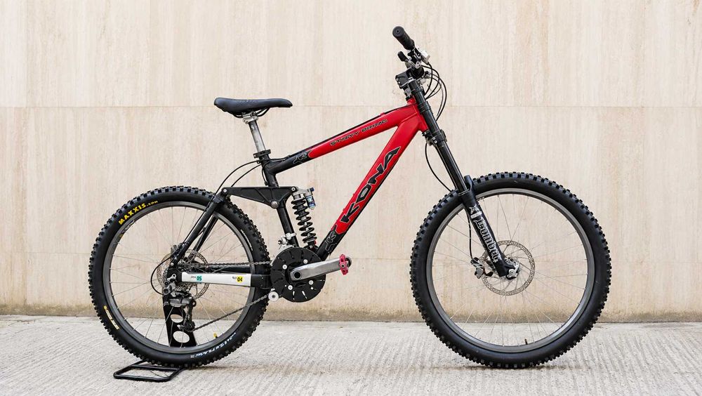 Kona Stinky Primo DH/Freeride 26" – Marzocchi 66 RC2X, Fox Vanilla, Shimano Saint