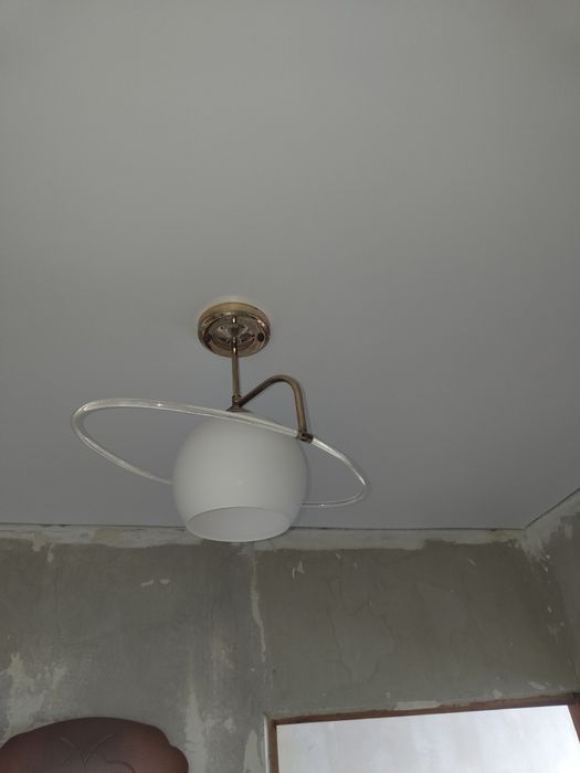 Продаю  люстры в хорошем состоянии