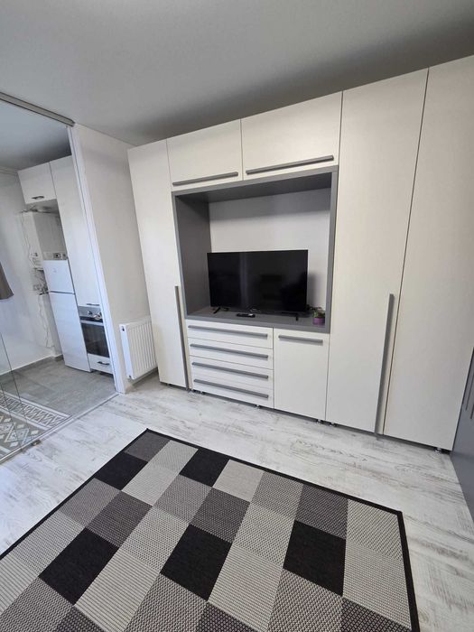 Garsoniera  de închiriat în Militari residence