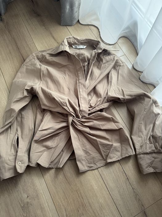 Разчиствам гардероба си - Zara, Waikiki, Bershka, Sinsay