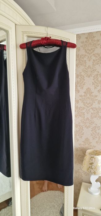 Новое платье  бренд  HM