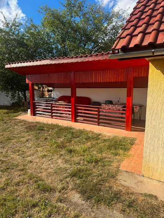 Casă spațioasă de vânzare în Lelești, Gorj!