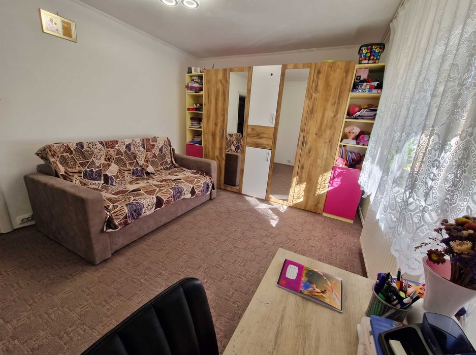Apartament 3 camere | 79 mp | Micro 17 | Parcare + Beci in zona Parc UFO