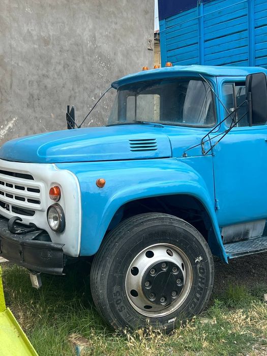 Zil furgon 1993yil