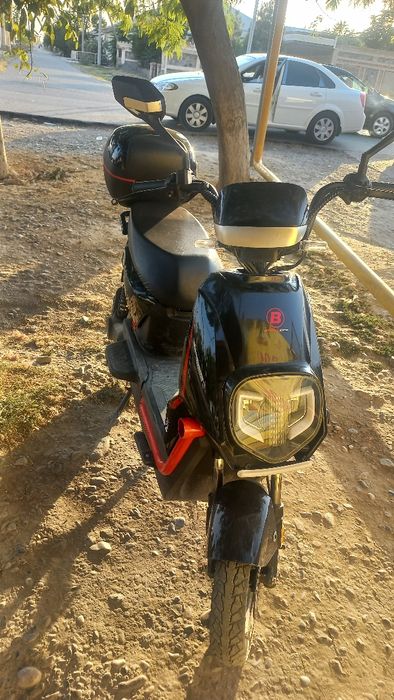 Skuter red line tezlik 50 ga chiqadi