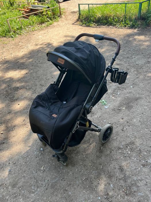 Десткая коляска прогулочная от 0+  подходит и для зимы