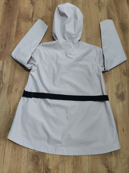 Geaca damă impermeabila Nike Tech mărimea L