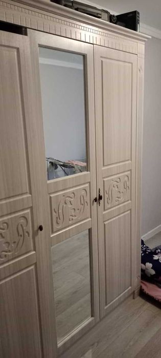 шкаф 50 000 срочно