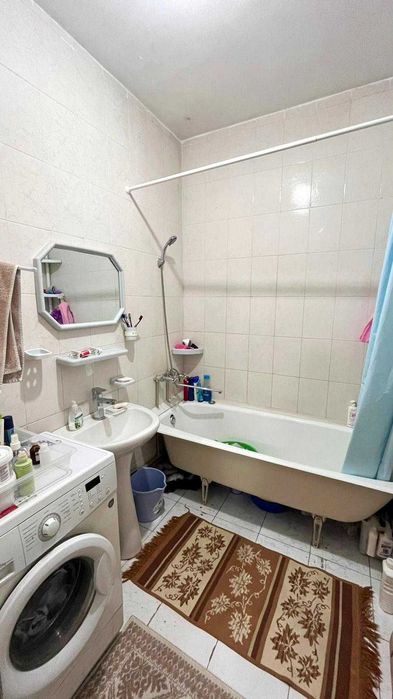 3ком квартира Ильяс Империя