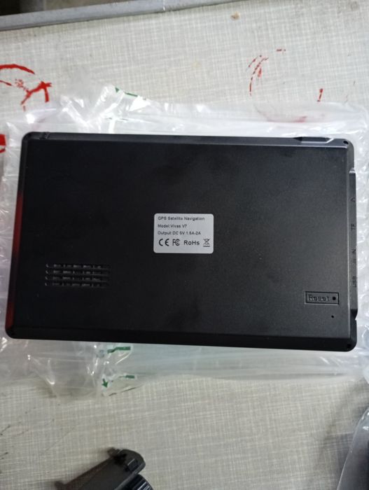 GPS Навигация VIVAS 7" – нова, с кутия и аксесоари