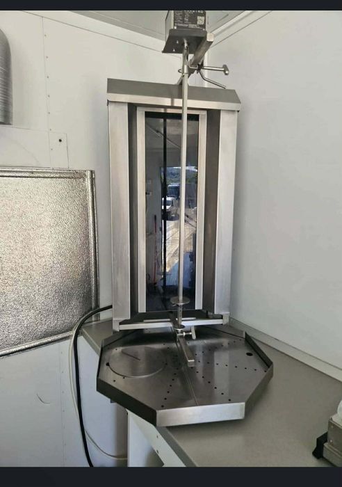 Se vinde rulotă Fastfood